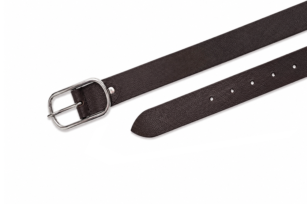 HIFS CUIR Chestnut Pebbled-Grain Leather Belt Fastened Front View with Silver Oval Buckle on White Background